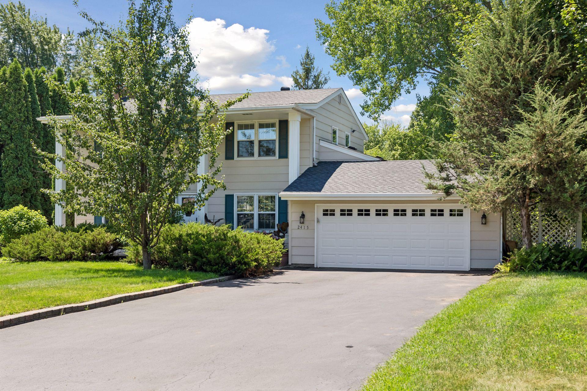 Located in the high demand Sunny Acres development