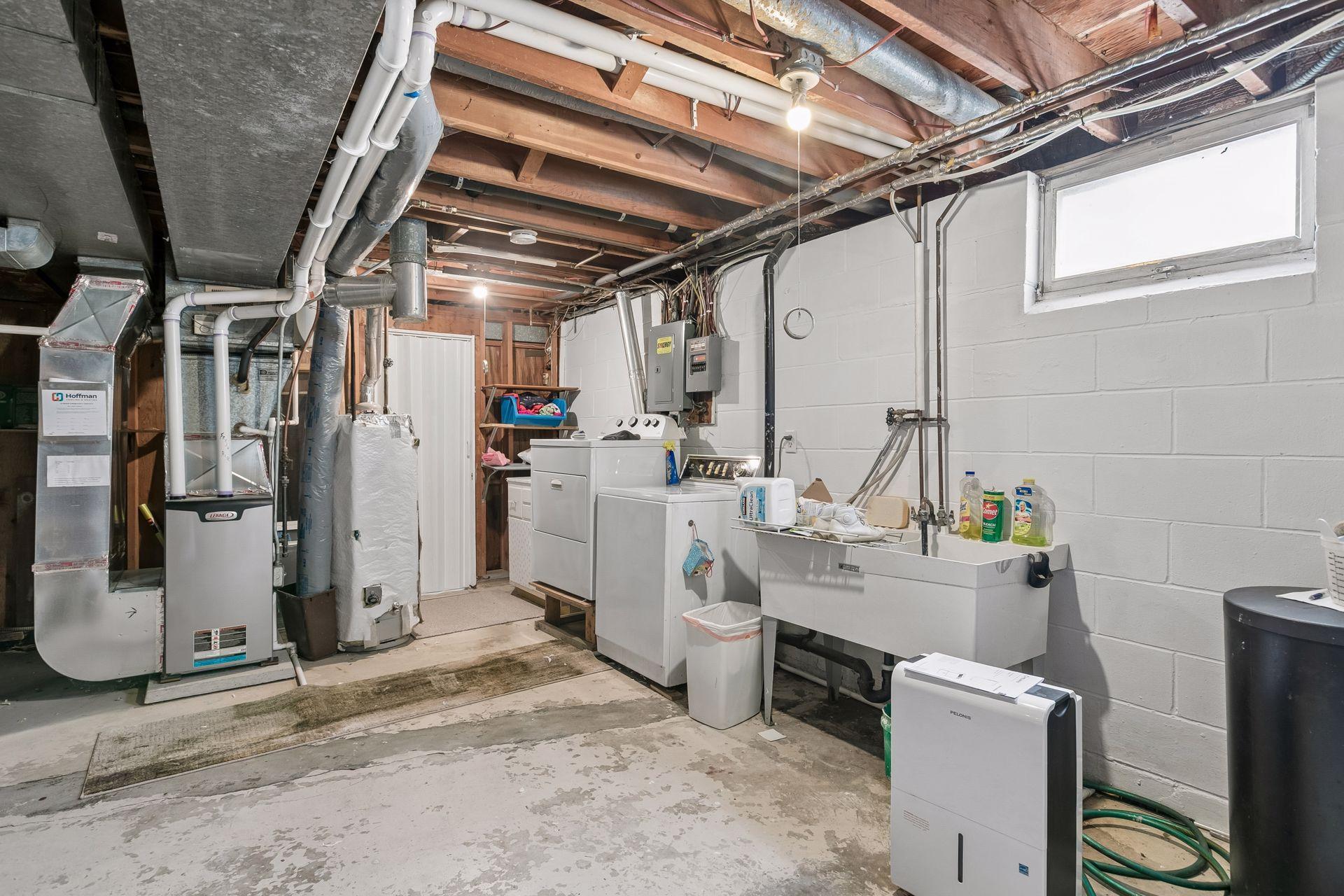 The utility, laundry room and storage areas expand almost 34 feet!