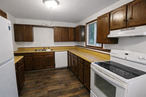 3115 Covent Garden Street S, Moorhead, MN 56560