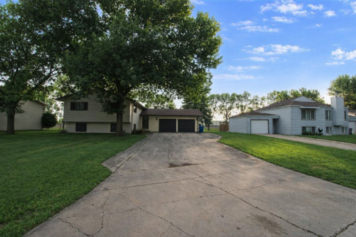 3115 Covent Garden Street S, Moorhead, MN 56560