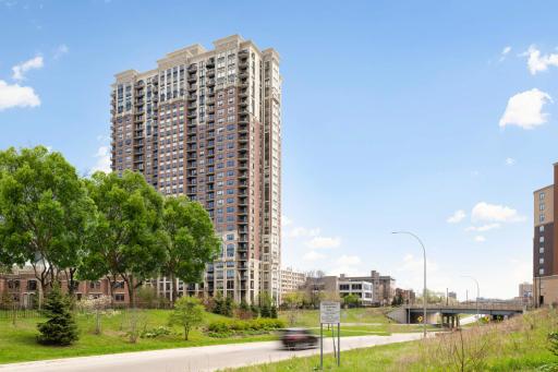 500 E Grant Street, 407, Minneapolis, MN 55404