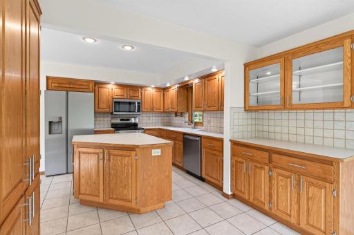 Whole view of kitchen