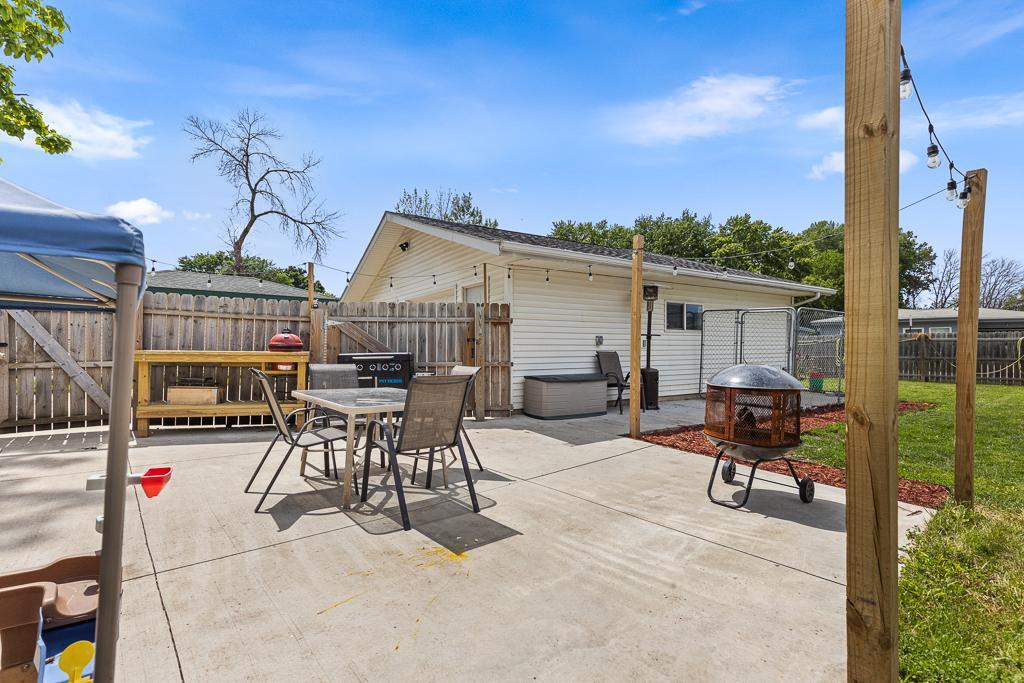 Wood fencing fully installed around the backyard providing plenty of privacy!