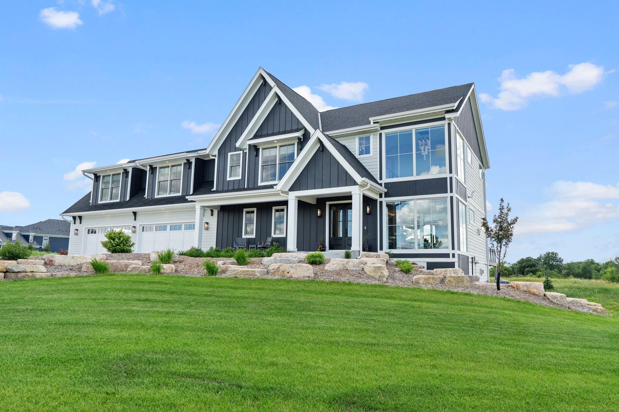 62-web-or-mls-7350 Inwood Way N-385.jpg