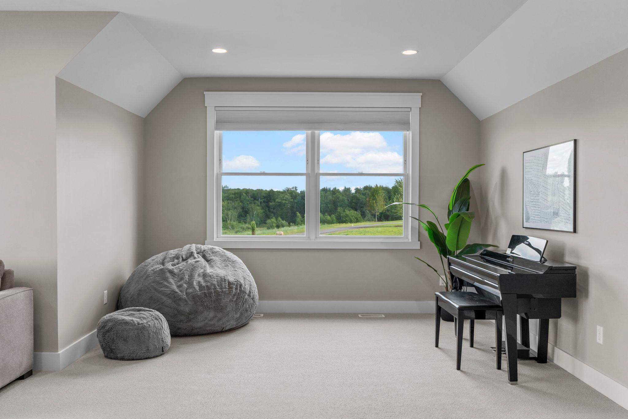 184-web-or-mls-7350 Inwood Way N-30.jpg