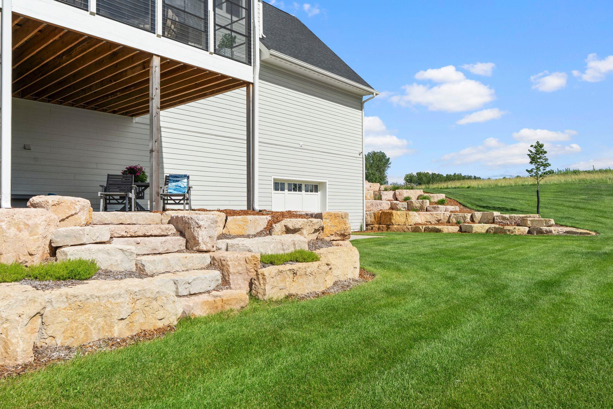 222-web-or-mls-7350 Inwood Way N-310.jpg