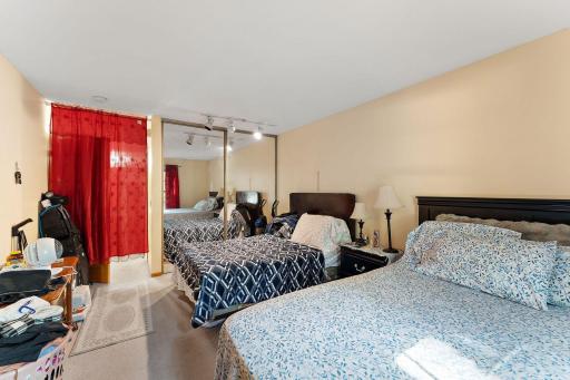 spacious one bedroom
