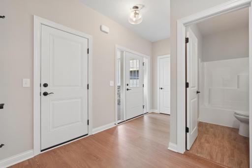 Spacious & Welcoming Foyer