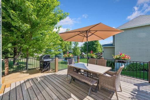 You'll love entertaining on the deckpg
