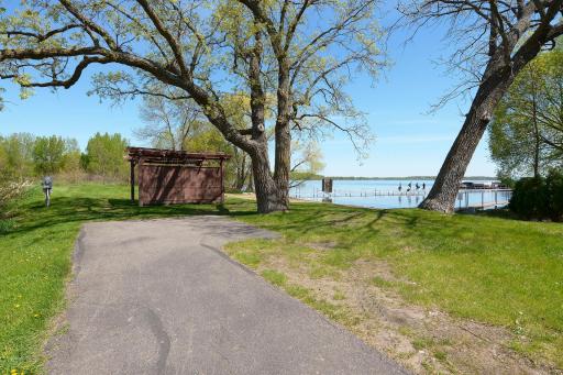 Waconia Landing HOA provides a private Lake Waconia access