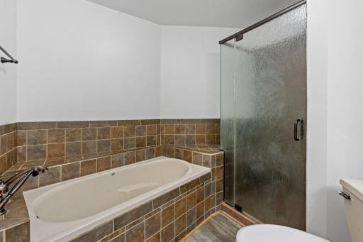 47-web-or-mls-7581 23rd St N-47.jpg
