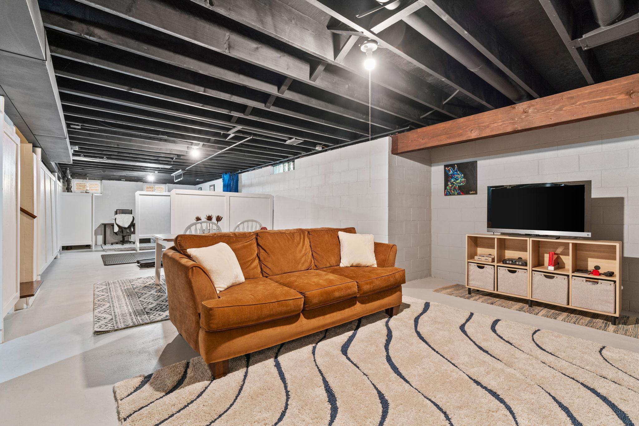 Easy to convert to formal finished square feet