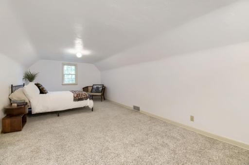 429 Fremont Street - Web Quality - 030 - 22 Bedroom.jpg