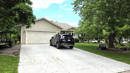 6546 Upper 22nd Street N, Oakdale, MN 55128