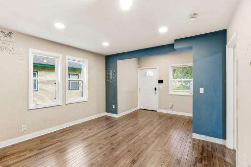 4750 Aldrich Avenue N, Minneapolis, MN 55430