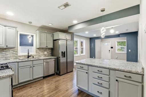 4750 Aldrich Avenue N, Minneapolis, MN 55430