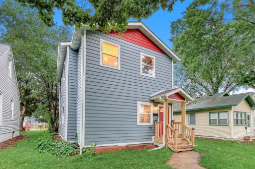 4750 Aldrich Avenue N, Minneapolis, MN 55430