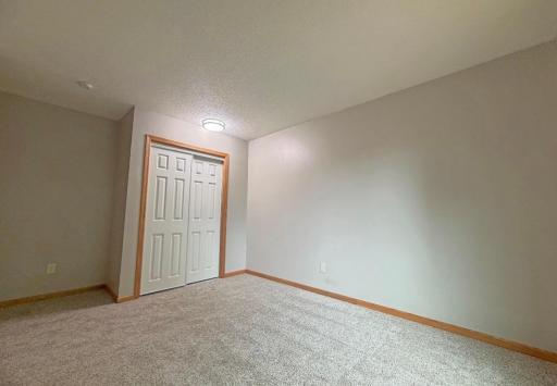 2111 Kings Valley Road W, Golden Valley, MN 55427