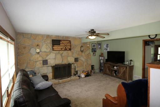 345 Walnut Lane, Saint Paul, MN 55124