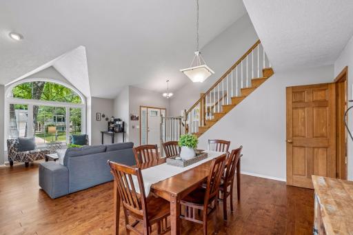 17195 Daniel Lane, Eden Prairie, MN 55346