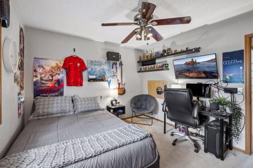 17195 Daniel Lane, Eden Prairie, MN 55346