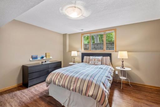 17195 Daniel Lane, Eden Prairie, MN 55346