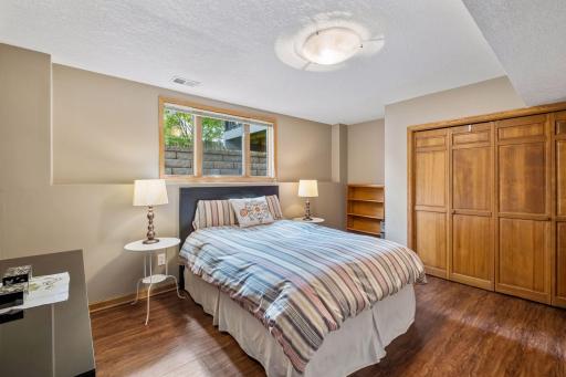 17195 Daniel Lane, Eden Prairie, MN 55346