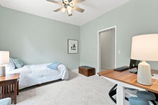 19-web-or-mls-A7400797.jpg