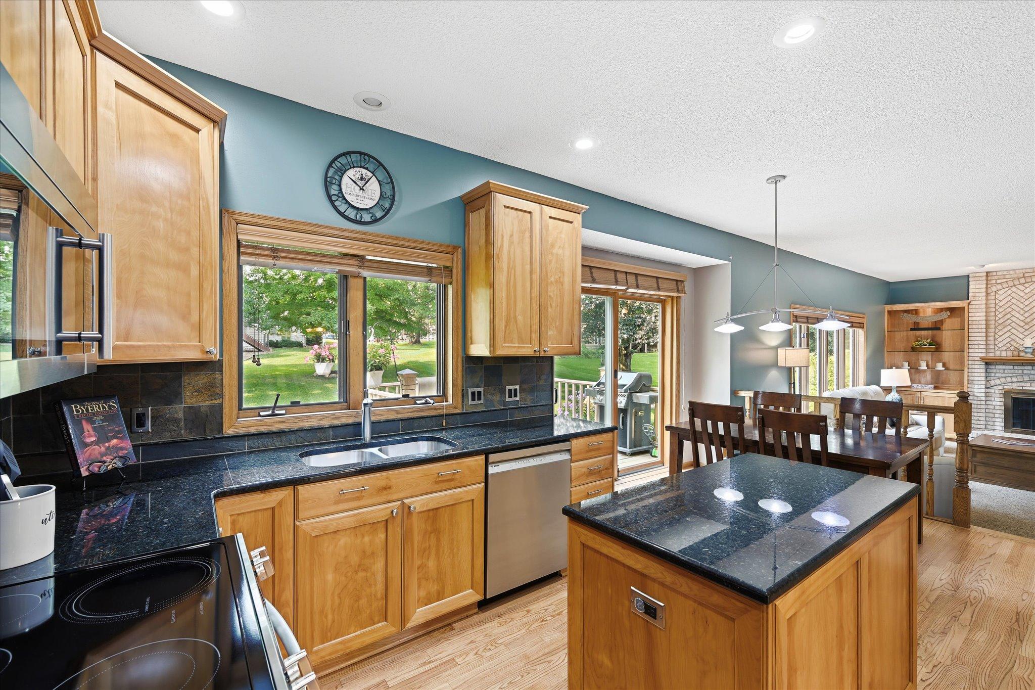 A spacious center island adds valuable prep space while providing a convenient spot for casual dining or entertaining.