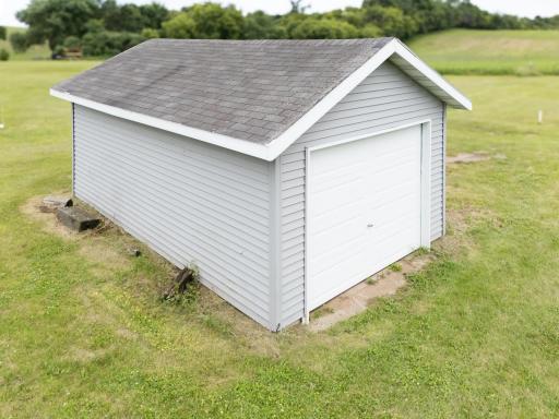 71187 240th Street, Dassel, MN 55325