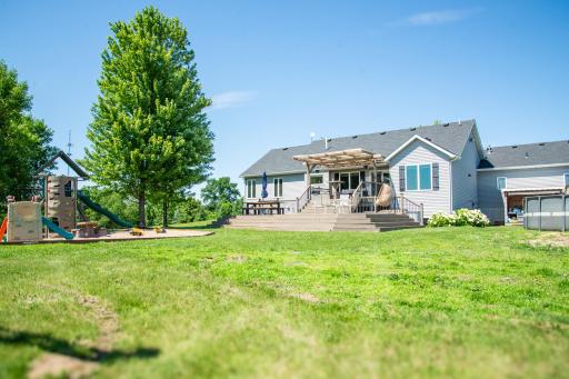 71187 240th Street, Dassel, MN 55325