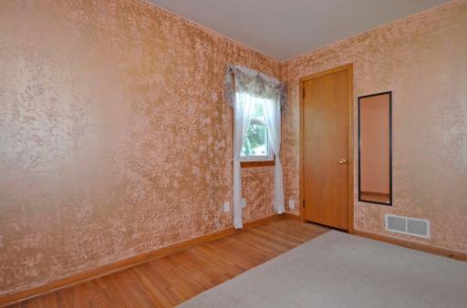 4639 Colorado Avenue N, Minneapolis, MN 55422