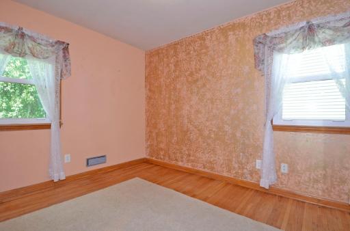 4639 Colorado Avenue N, Minneapolis, MN 55422