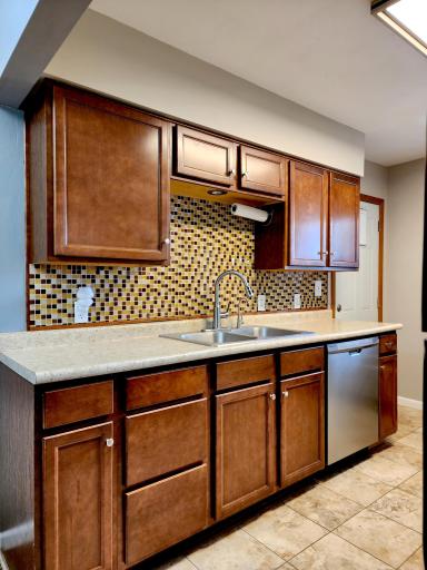 908 Westwood Drive SW, Alexandria, MN 56308