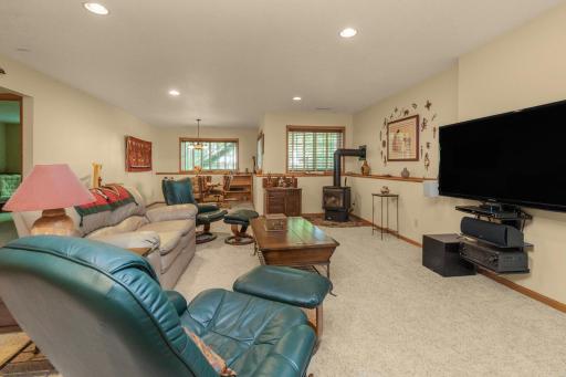 8897 Compton Drive, Inver Grove Heights, MN 55076