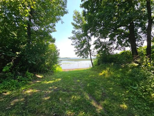 3905 438th Street, Isle, MN 56342