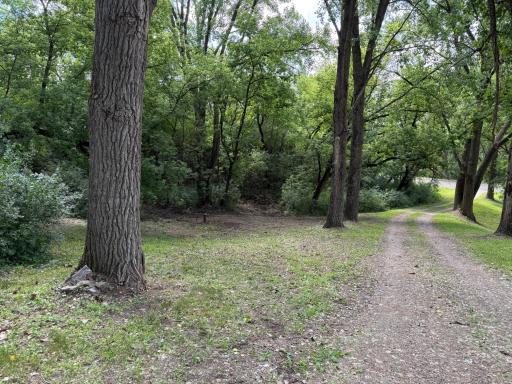 33672 County Road 15, Morton, MN 56270