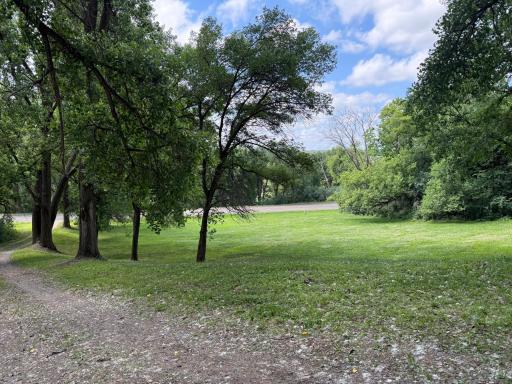 33672 County Road 15, Morton, MN 56270