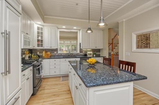604 Coventry Lane, Minneapolis, MN 55435