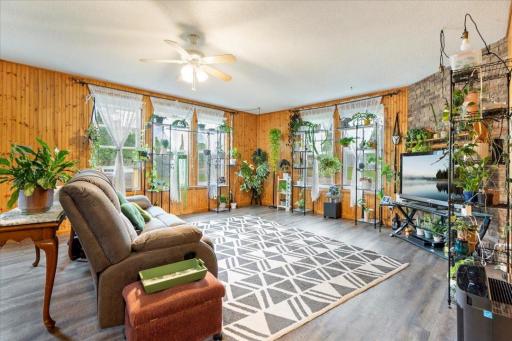 1103 S 10th Street, Brainerd, MN 56401