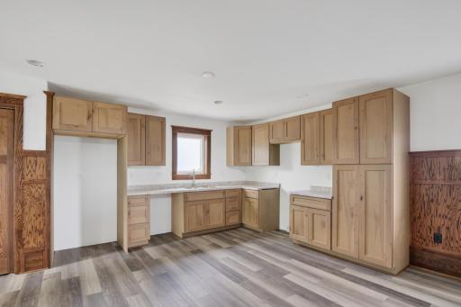 801 Valley Avenue SE, Valley City, ND 58072