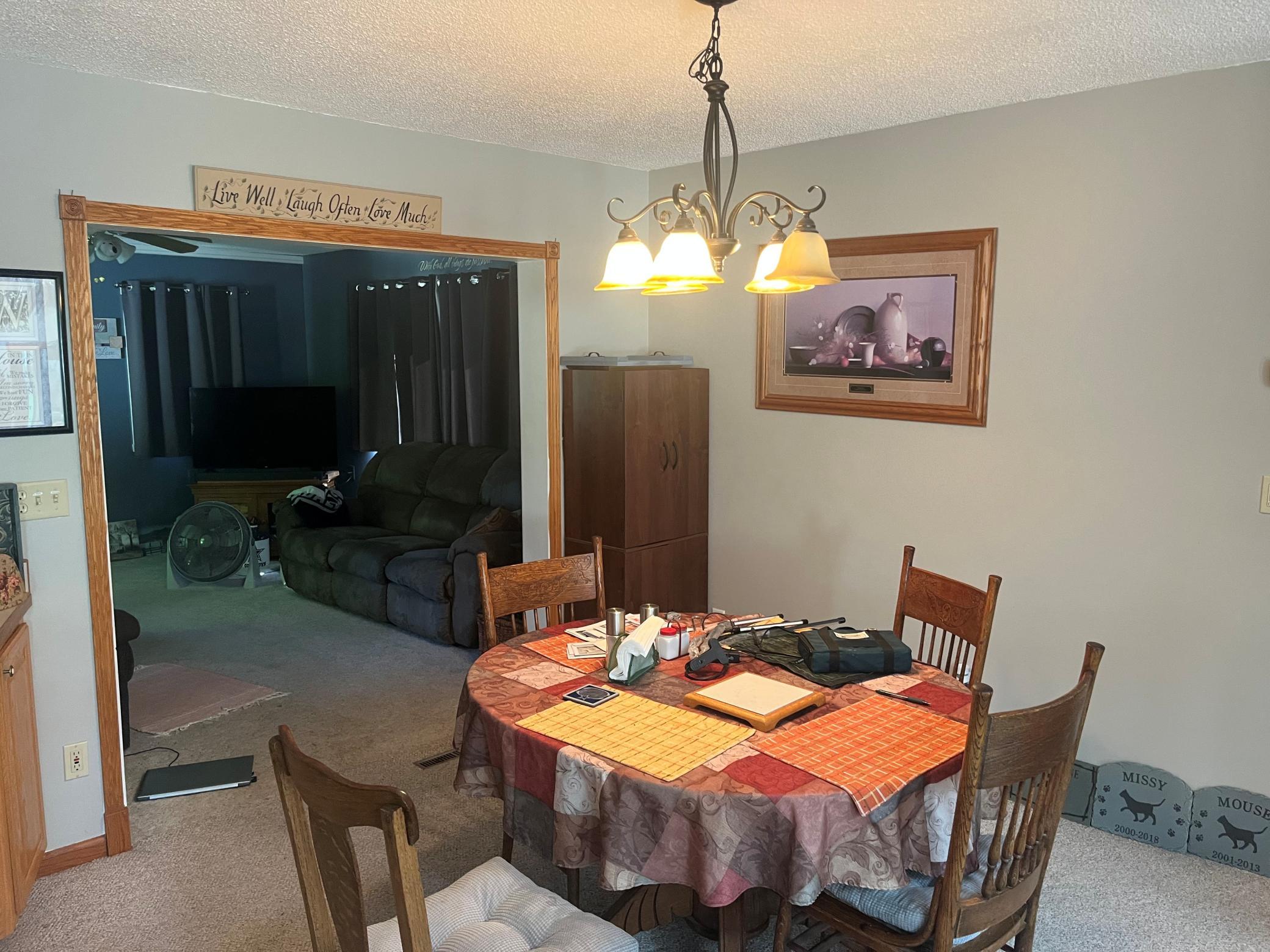 dining room.jpg