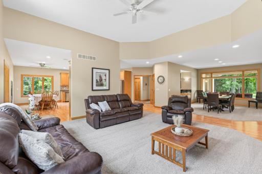 1187 105th Street E, Inver Grove Heights, MN 55077