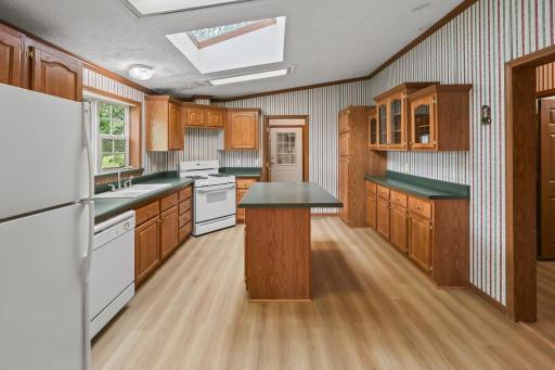 603 222nd Street E, Saint Cloud, MN 56301