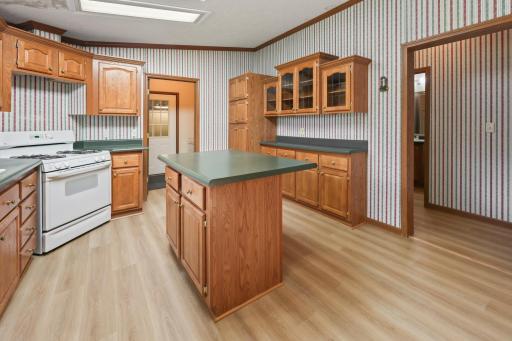 603 222nd Street E, Saint Cloud, MN 56301