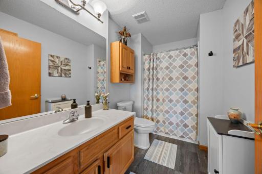 7798 Palisades Avenue NE, Elk River, MN 55330