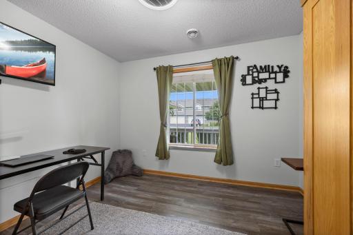 7798 Palisades Avenue NE, Elk River, MN 55330