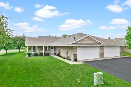 7798 Palisades Avenue NE, Elk River, MN 55330