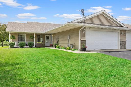 7798 Palisades Avenue NE, Elk River, MN 55330