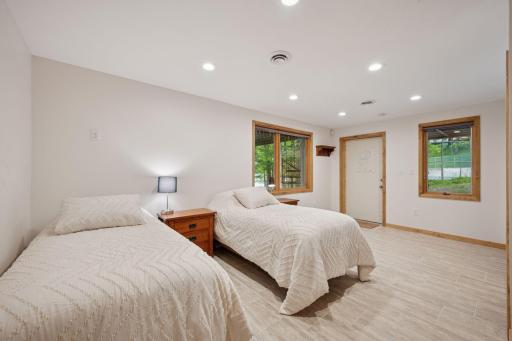 23001 NE Clearwater Point Road NE, Brainerd, MN 56401